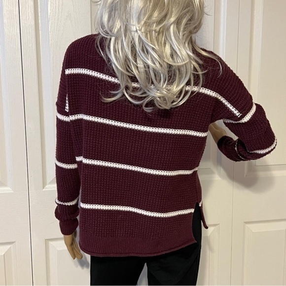 HOLLISTER Burgundy Sweater XS - Picture 3 of 9